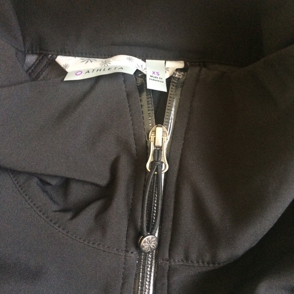 Athleta soft shell jacket in black - Picture 7 of 7